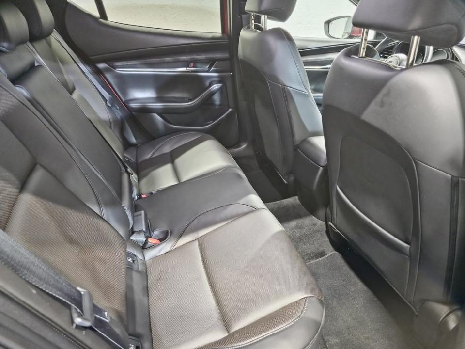 imagen swiper vehículo 9