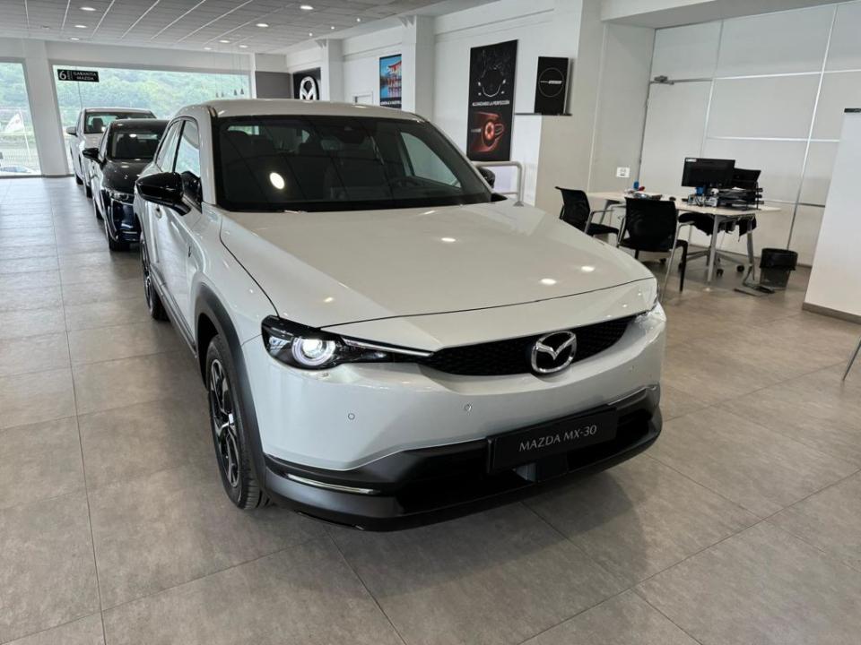 imagen swiper vehículo 7