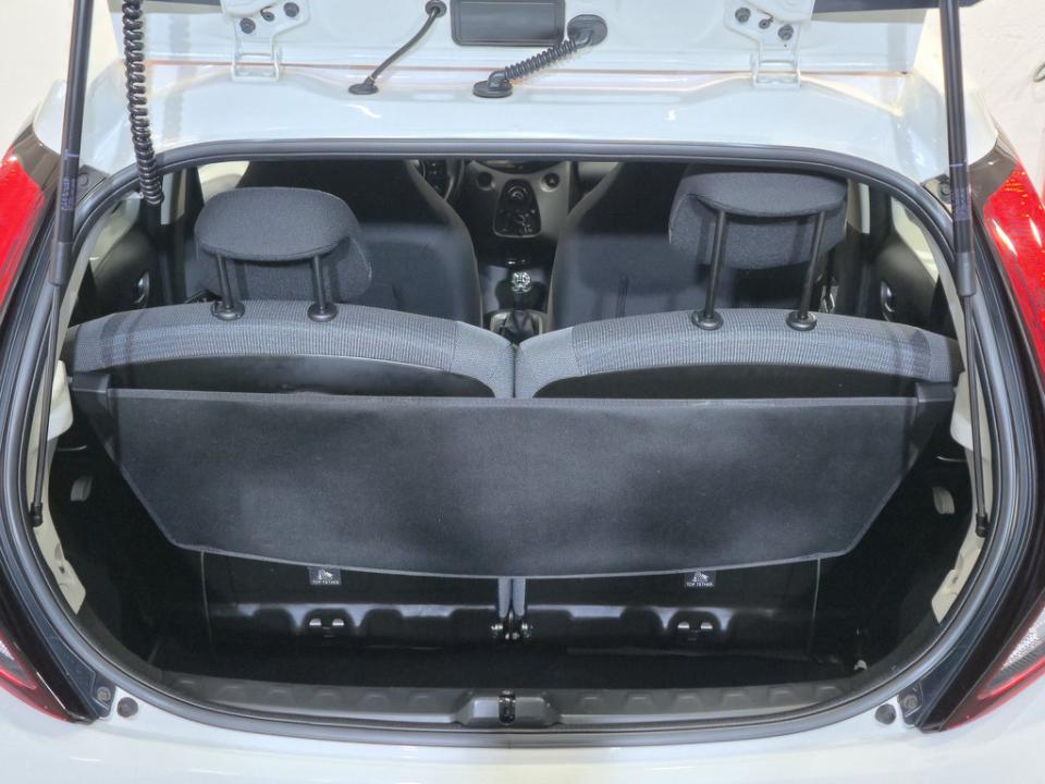 imagen swiper vehículo 5