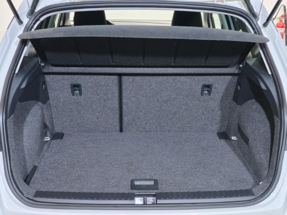 imagen swiper vehículo 5