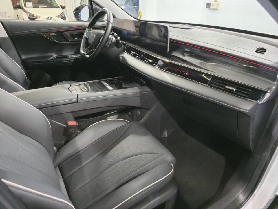 imagen swiper vehículo 17