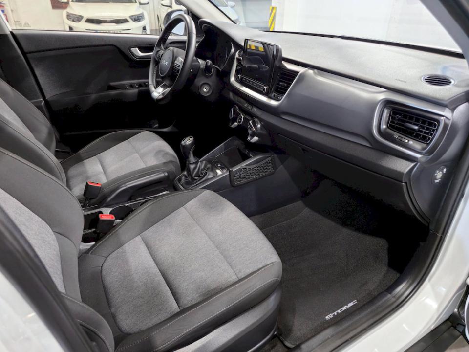 imagen swiper vehículo 17