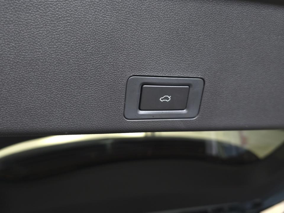 imagen swiper vehículo 9