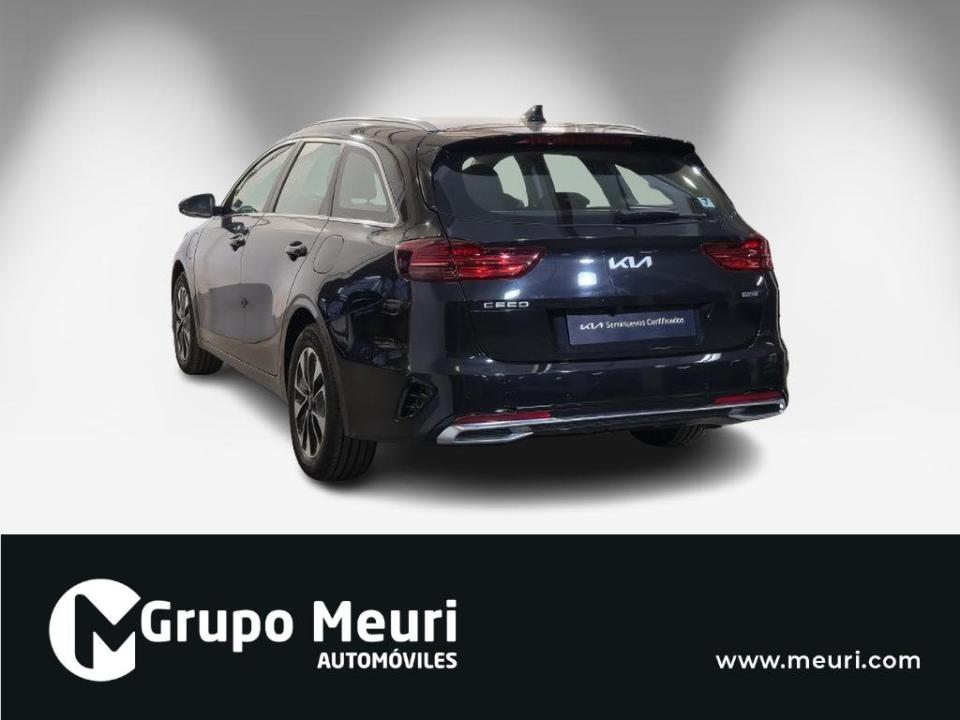 imagen swiper vehículo 16