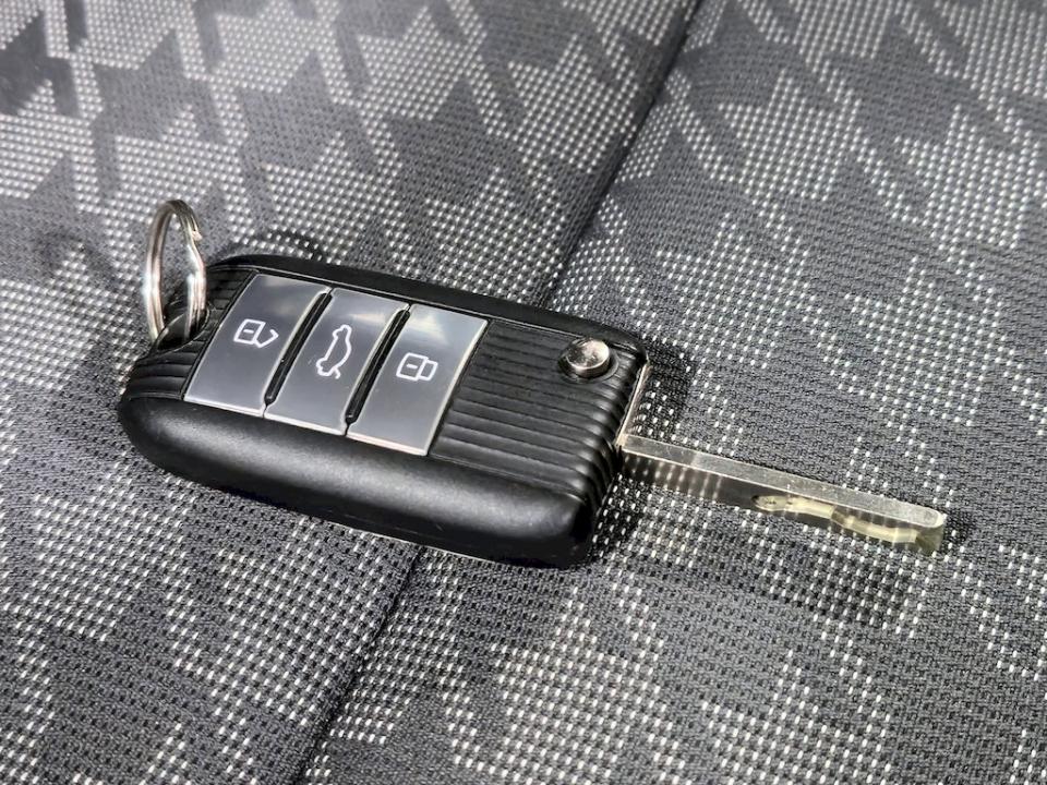 imagen swiper vehículo 13