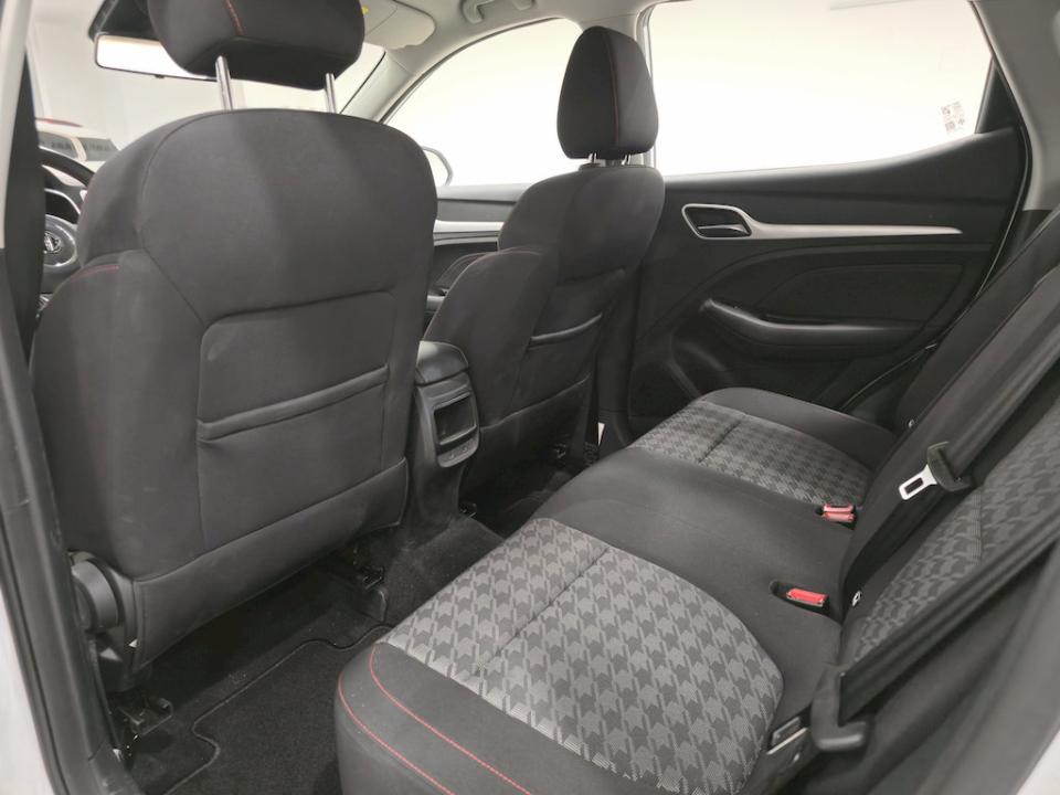 imagen swiper vehículo 6