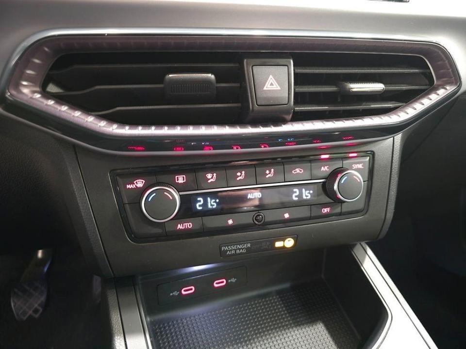 imagen swiper vehículo 12