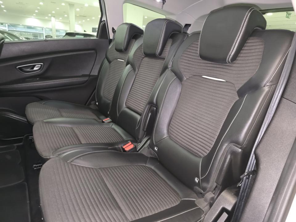 imagen swiper vehículo 7