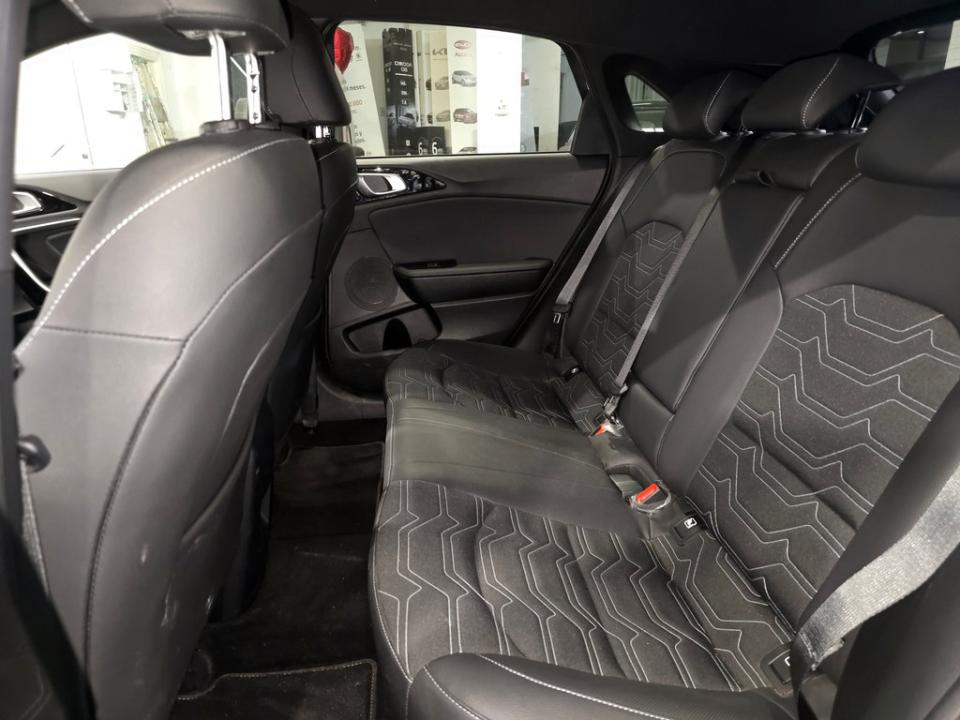 imagen swiper vehículo 7