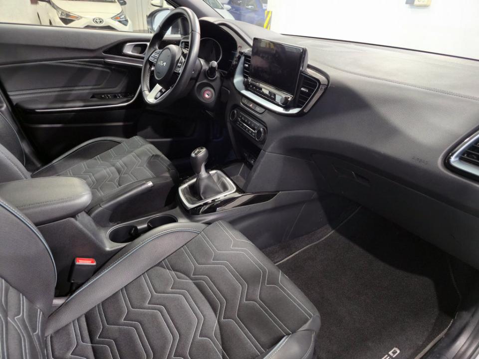 imagen swiper vehículo 17