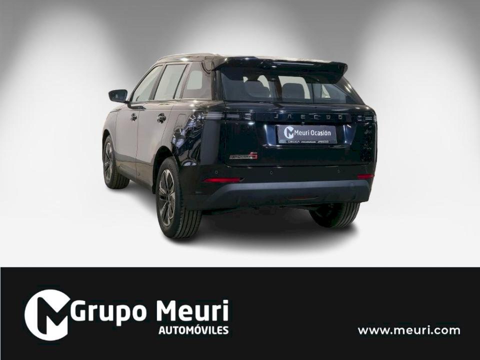 imagen swiper vehículo 16