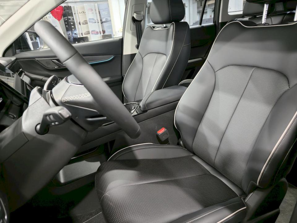 imagen swiper vehículo 5