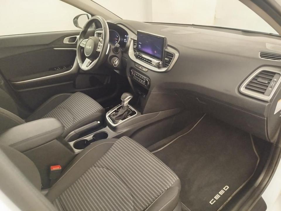 imagen swiper vehículo 5