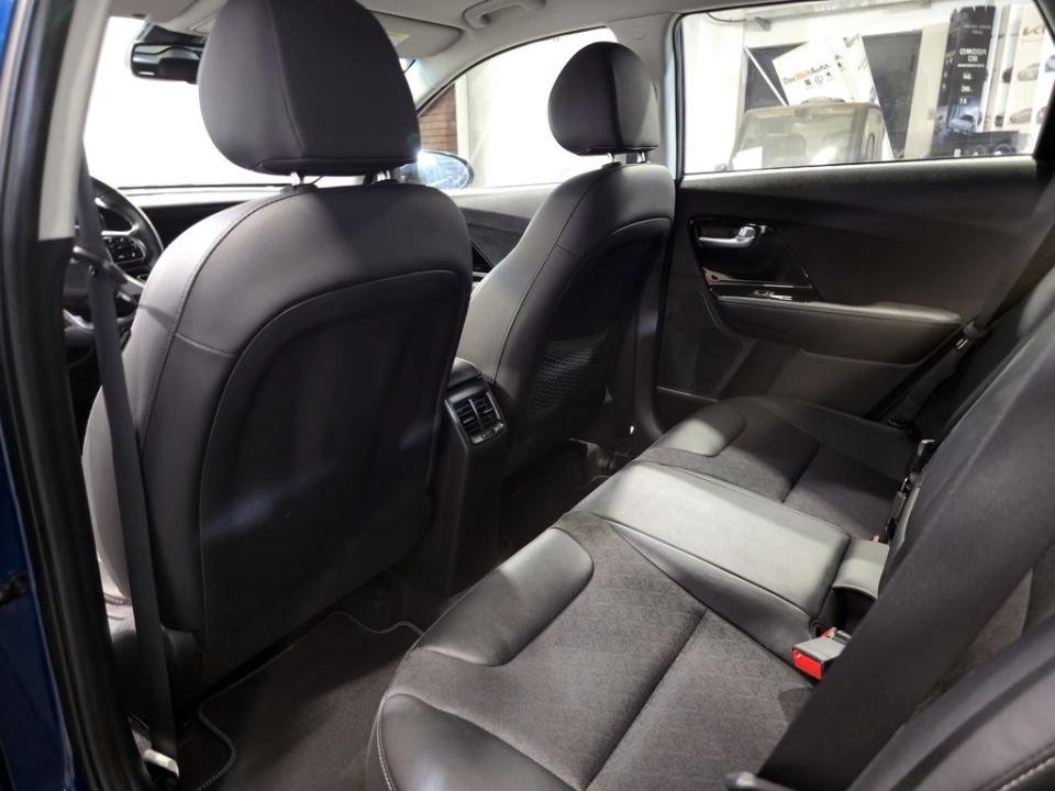 imagen swiper vehículo 6