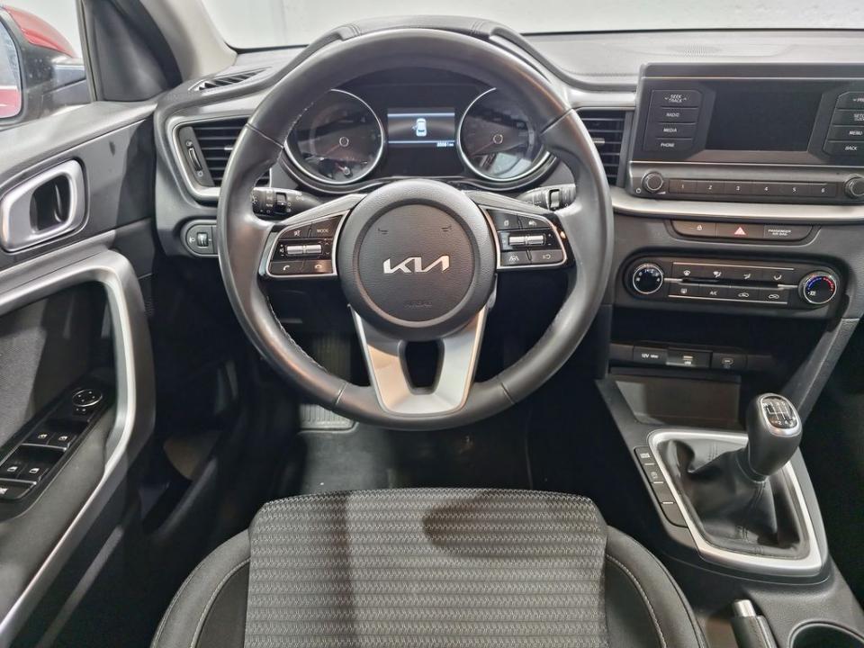 imagen swiper vehículo 3