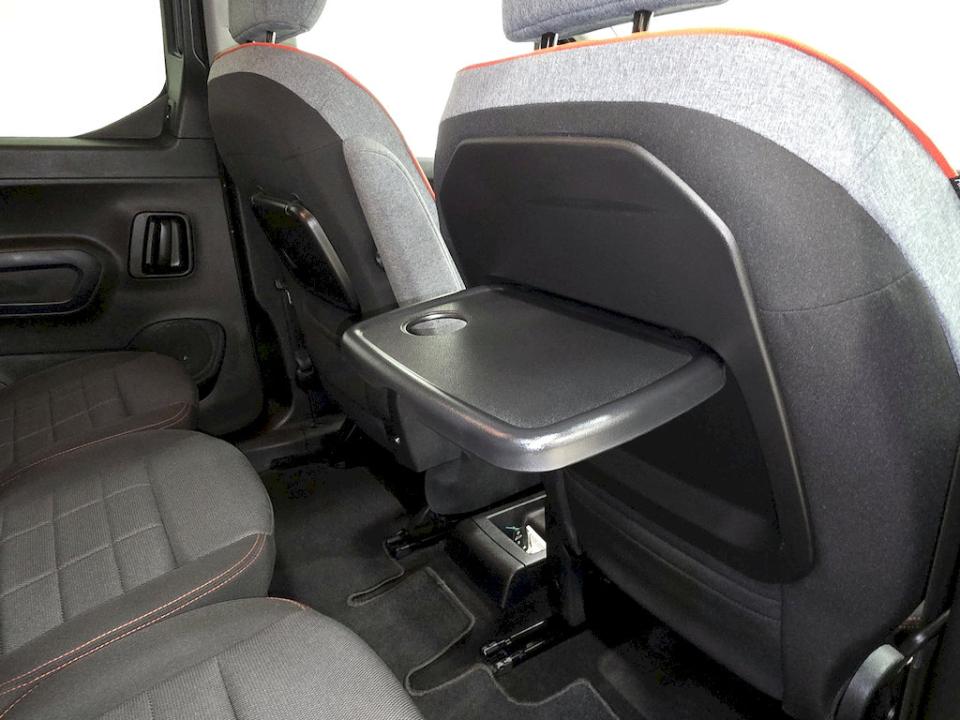 imagen swiper vehículo 23