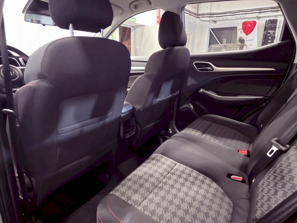 imagen swiper vehículo 6