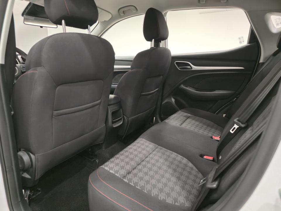 imagen swiper vehículo 6