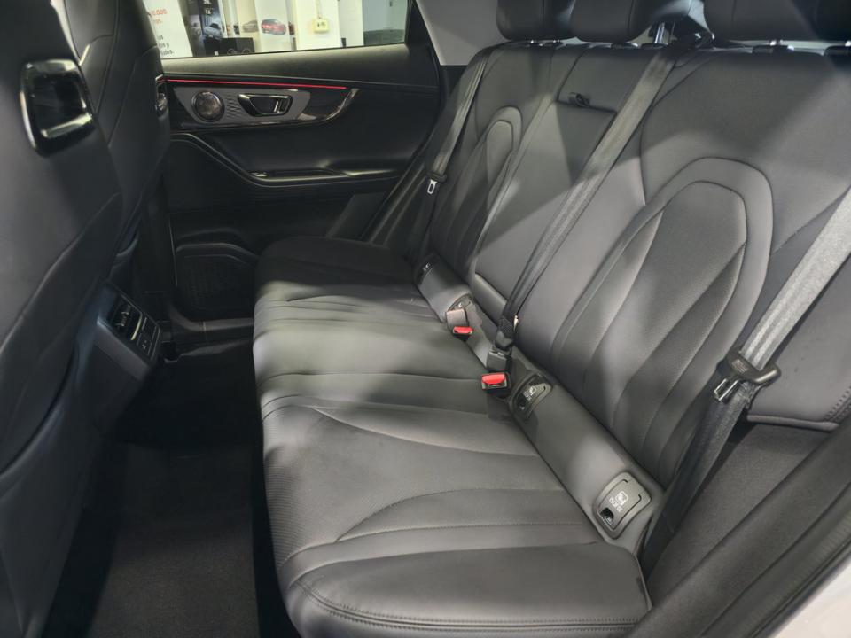 imagen swiper vehículo 7