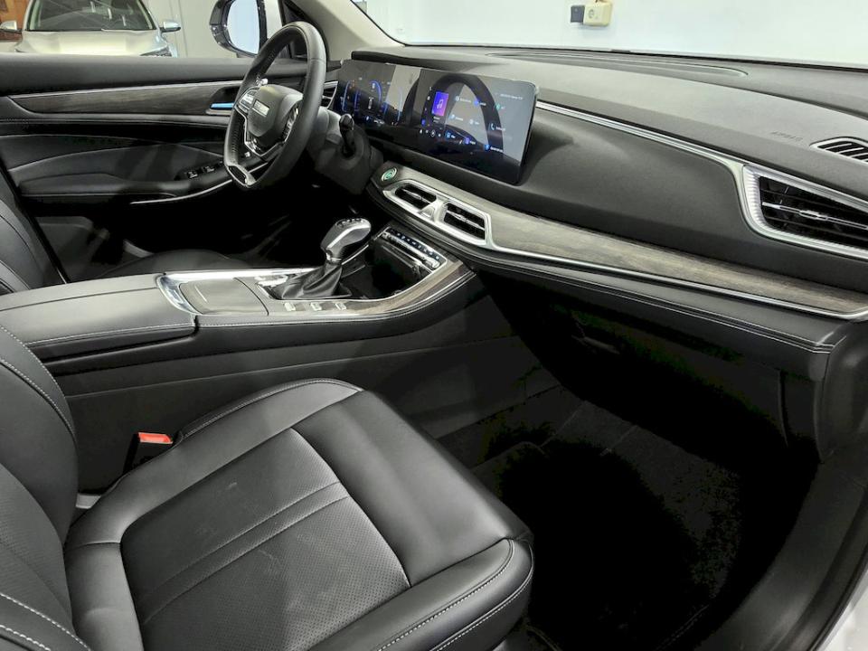 imagen swiper vehículo 17