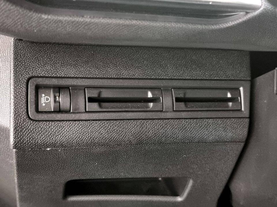 imagen swiper vehículo 16