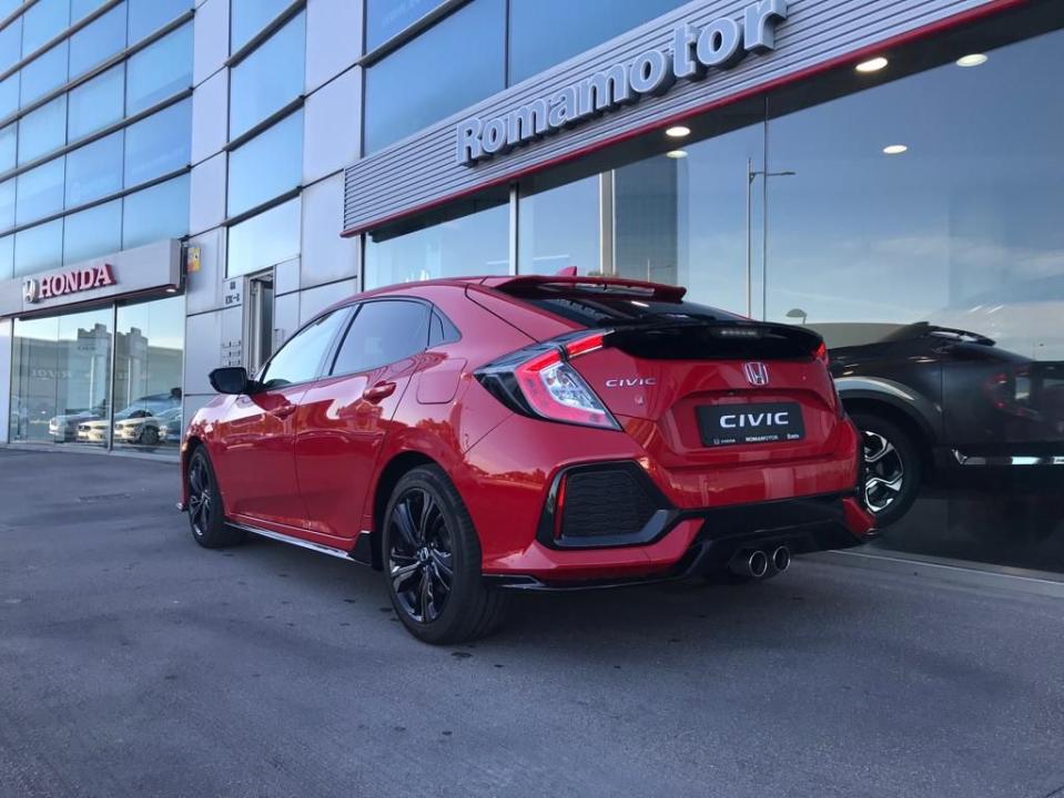 Honda Civic 1.5 I-VTEC TURBO SPORT nuevo Barcelona