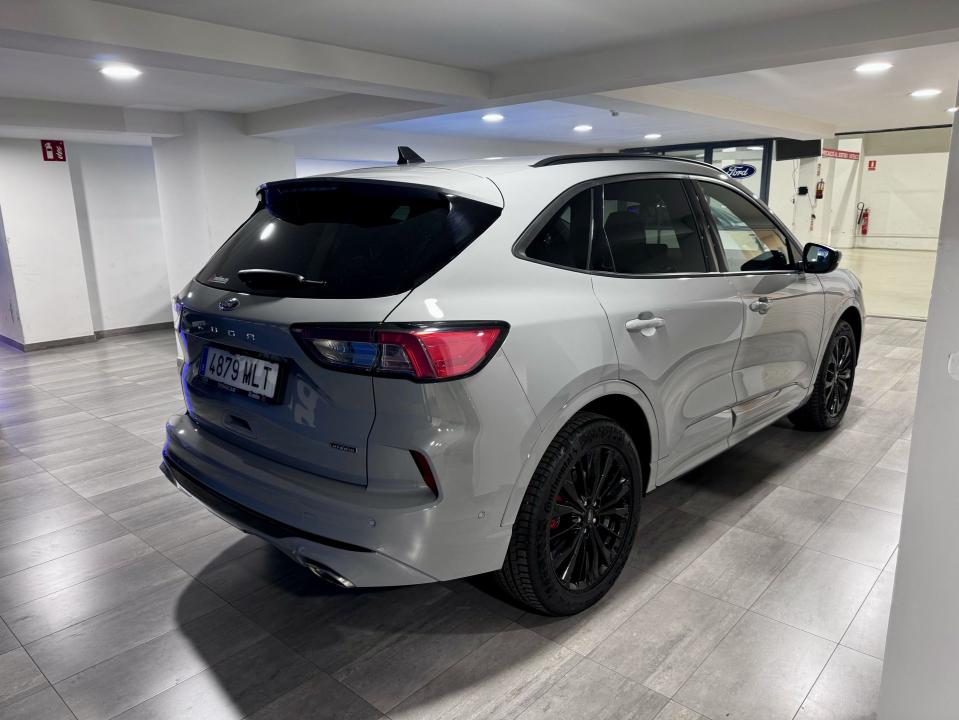 Ford Kuga ST-Line X Graphite T 2.5 Duratec PHEV AT nuevo Barcelona