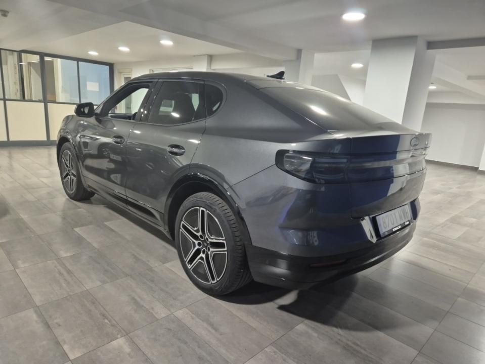 Ford Capri CX740L Premium R. Ext. RWD 77kWh 286CV nuevo Barcelona