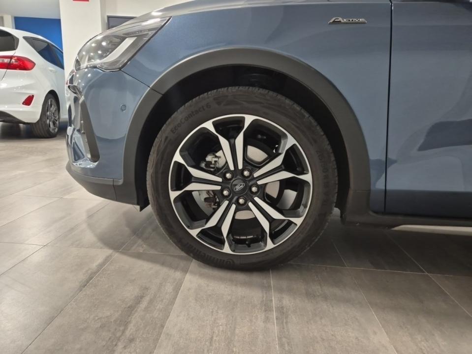 Ford Focus 1.0 Ecoboost MHEV 114kW Active 155cv nuevo Barcelona