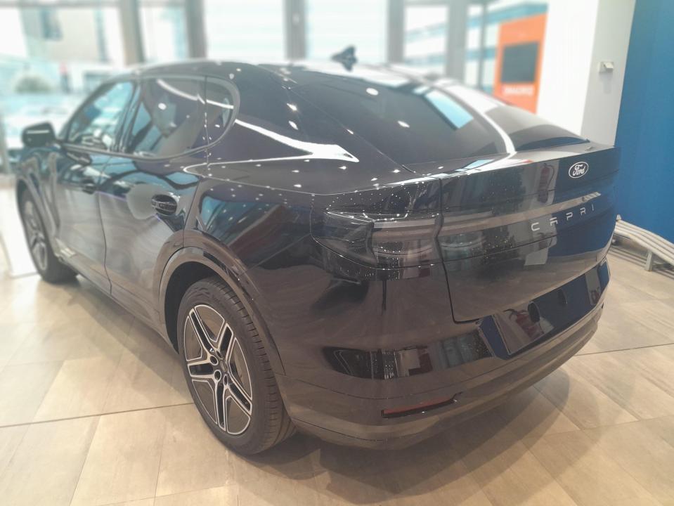 Ford Capri CX740L Premium R. Ext. RWD 77kWh 286CV nuevo Madrid