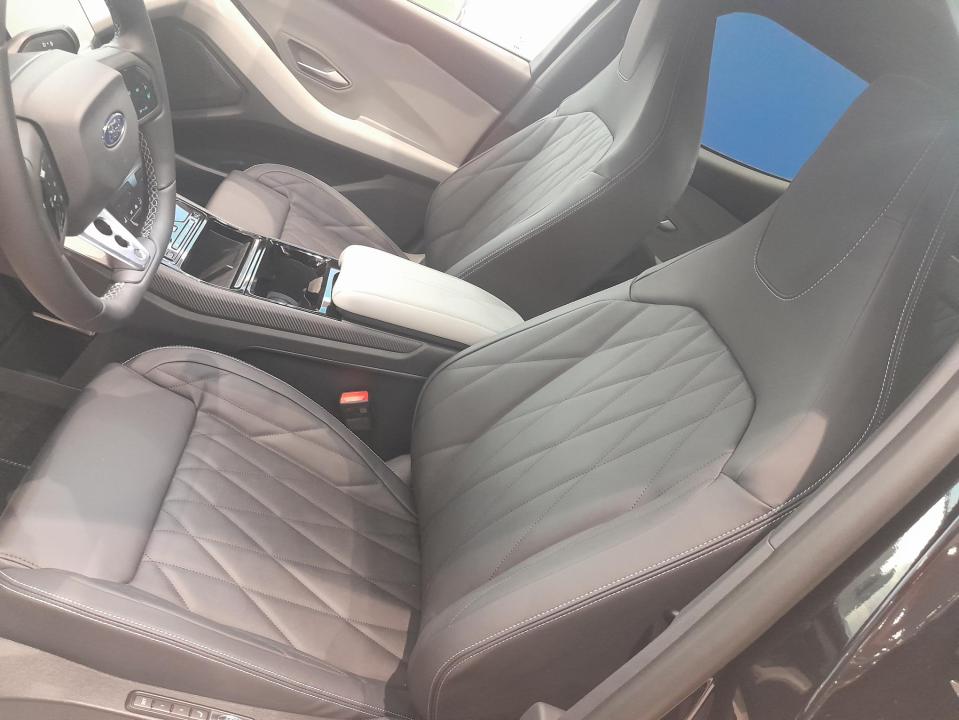 Ford Capri CX740L Premium R. Ext. RWD 77kWh 286CV nuevo Madrid