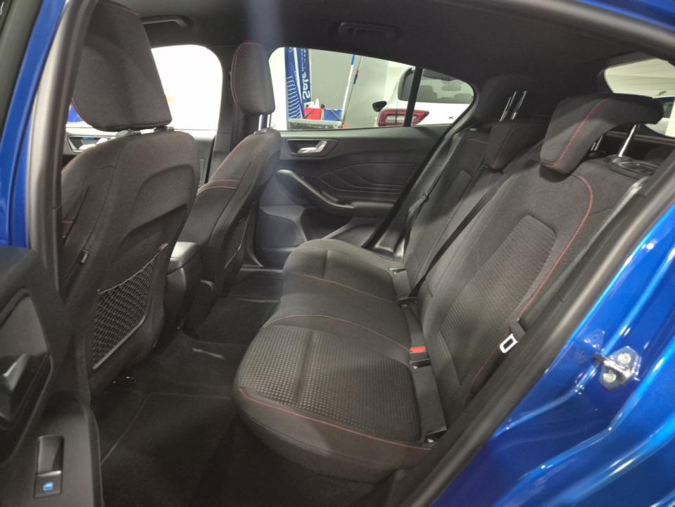 Ford Focus 1.0 Ecoboost MHEV 92kW ST-Line 125cv nuevo Barcelona