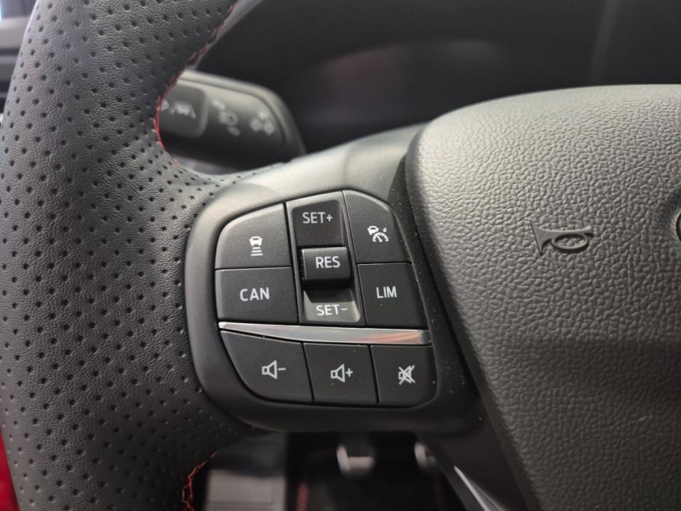 Ford Focus 1.0 Ecoboost MHEV 92kW ST-Line X 125cv nuevo Barcelona
