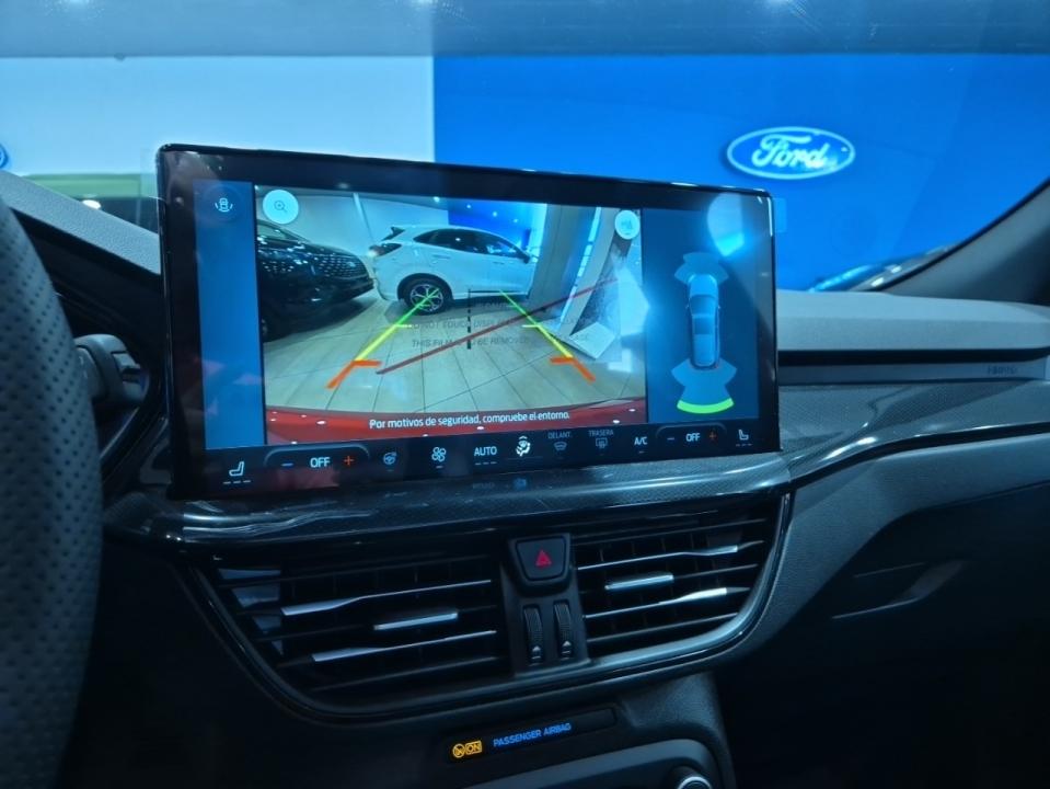 Ford Focus 1.0 Ecoboost MHEV 92kW ST-Line X 125cv nuevo Barcelona