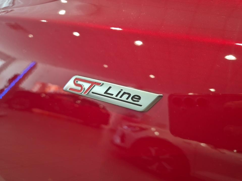 Ford Focus 1.0 Ecoboost MHEV 92kW ST-Line X 125cv nuevo Barcelona