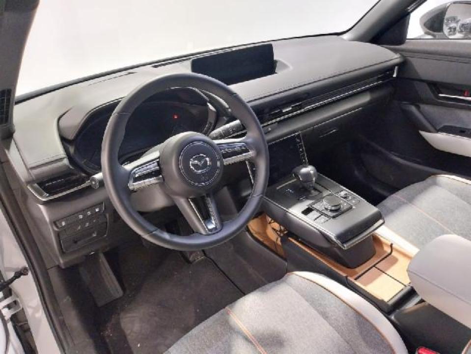 Mazda MX-30 0.8 EREV E-SKYACTIV ADVANTAG MODERN AUTO 170 5P nuevo Barcelona