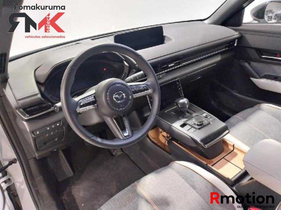 Mazda MX-30 0.8 EREV E-SKYACTIV ADVANTAG MODERN AUTO 170 5P nuevo en Barcelona Mazda MX-30 0.8 EREV E-SKYACTIV ADVANTAG MODERN AUTO 170 5P nuevo Barcelona