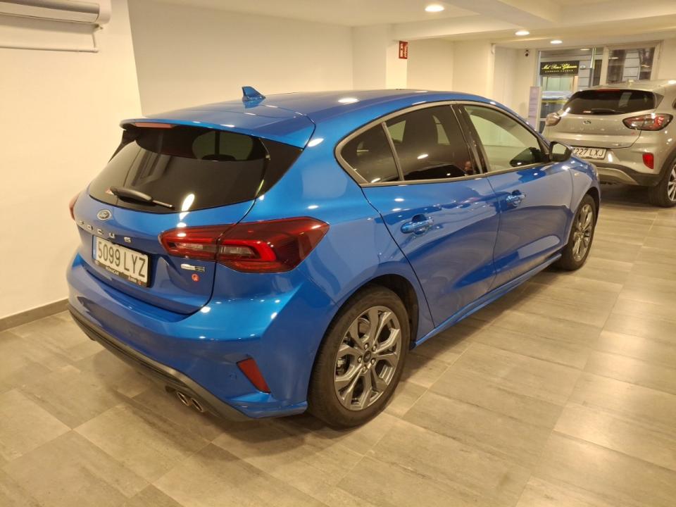 Ford Focus 1.0 Ecoboost MHEV 92kW ST-Line 125cv nuevo Barcelona