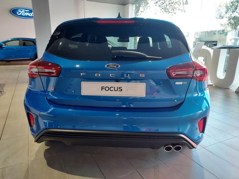 Ford Focus 1.0 Ecoboost MHEV 92kW ST-Line 125cv nuevo Barcelona