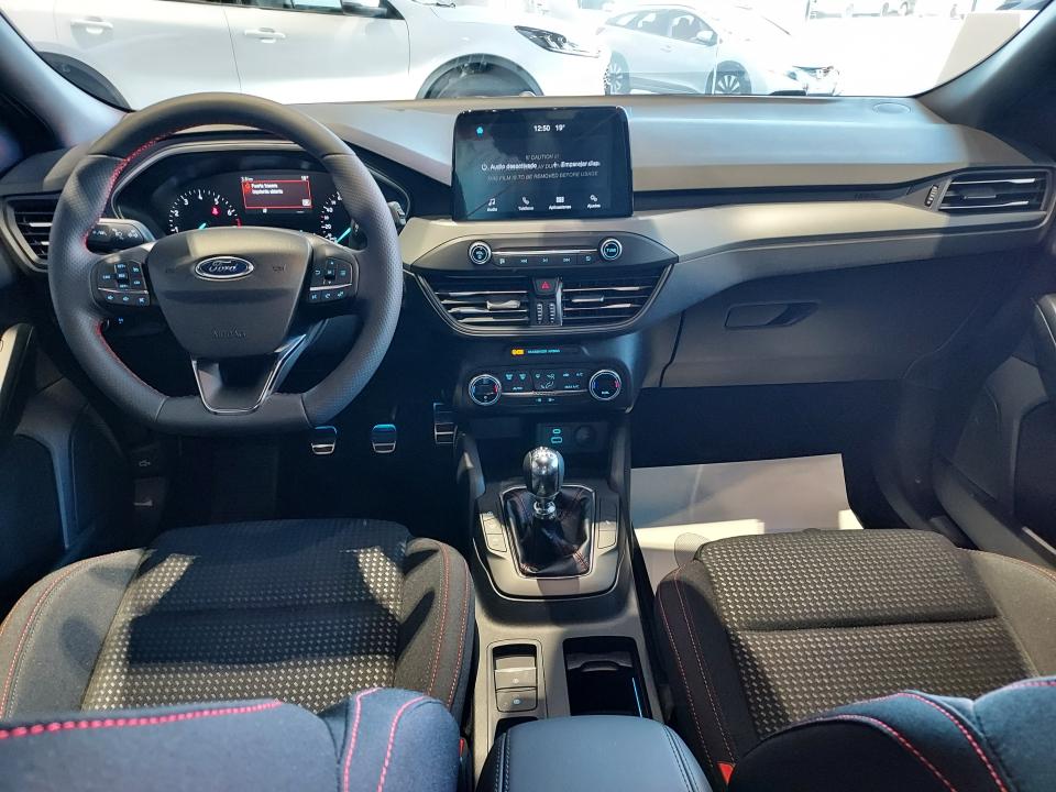Ford Focus 1.0 Ecoboost MHEV 92kW ST-Line 125cv nuevo Barcelona