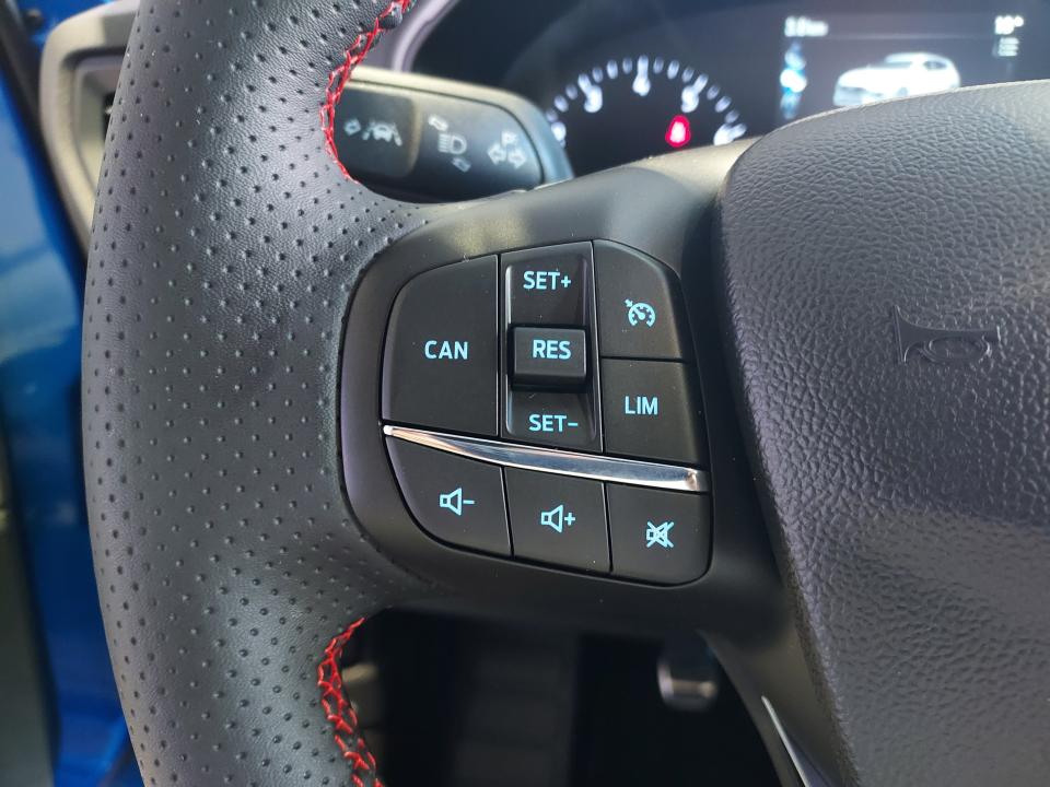 Ford Focus 1.0 Ecoboost MHEV 92kW ST-Line 125cv nuevo Barcelona