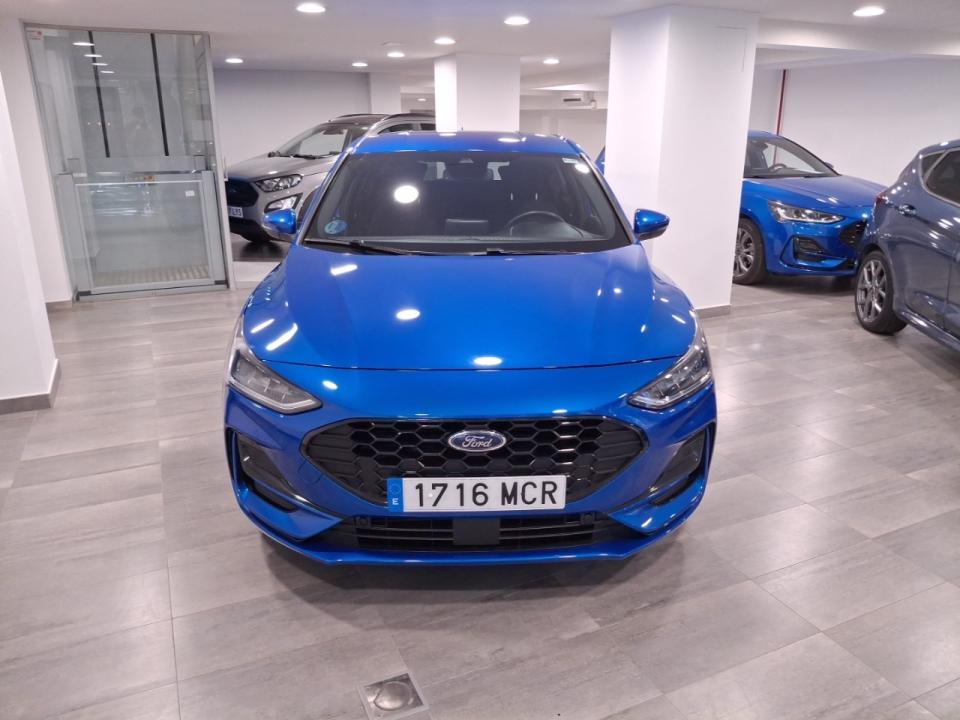 Ford Focus 1.0 Ecoboost MHEV 92kW ST-Line 125cv nuevo Barcelona