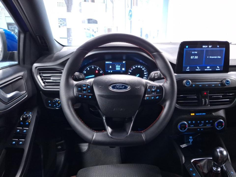 Ford Focus 1.0 Ecoboost MHEV 92kW ST-Line 125cv nuevo Barcelona