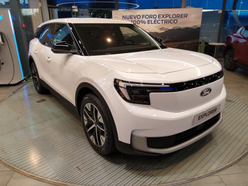 Ford Explorer EV CX740S Premium R. Ext. RWD 77kWh 286CV nuevo Barcelona