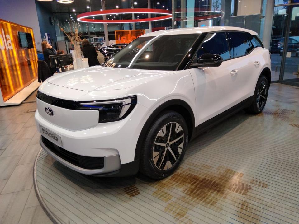 Ford Explorer EV CX740S Premium R. Ext. RWD 77kWh 286CV nuevo Barcelona