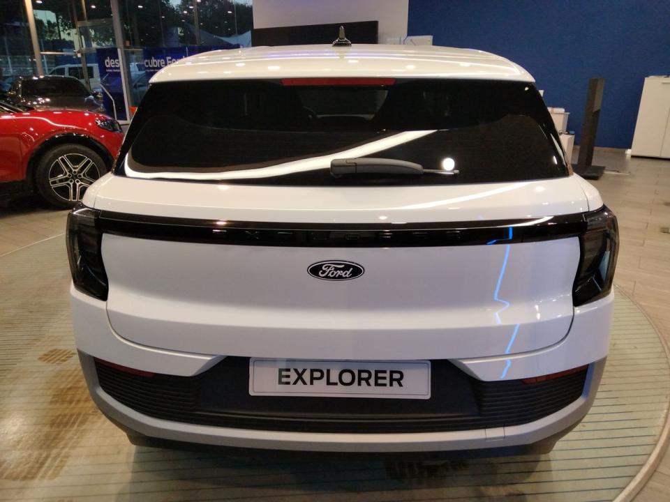 Ford Explorer EV CX740S Premium R. Ext. RWD 77kWh 286CV nuevo Barcelona