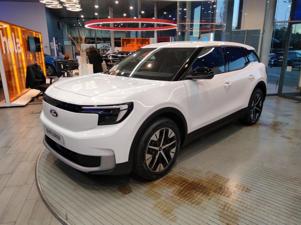 Ford Explorer EV CX740S Premium R. Ext. RWD 77kWh 286CV nuevo Barcelona
