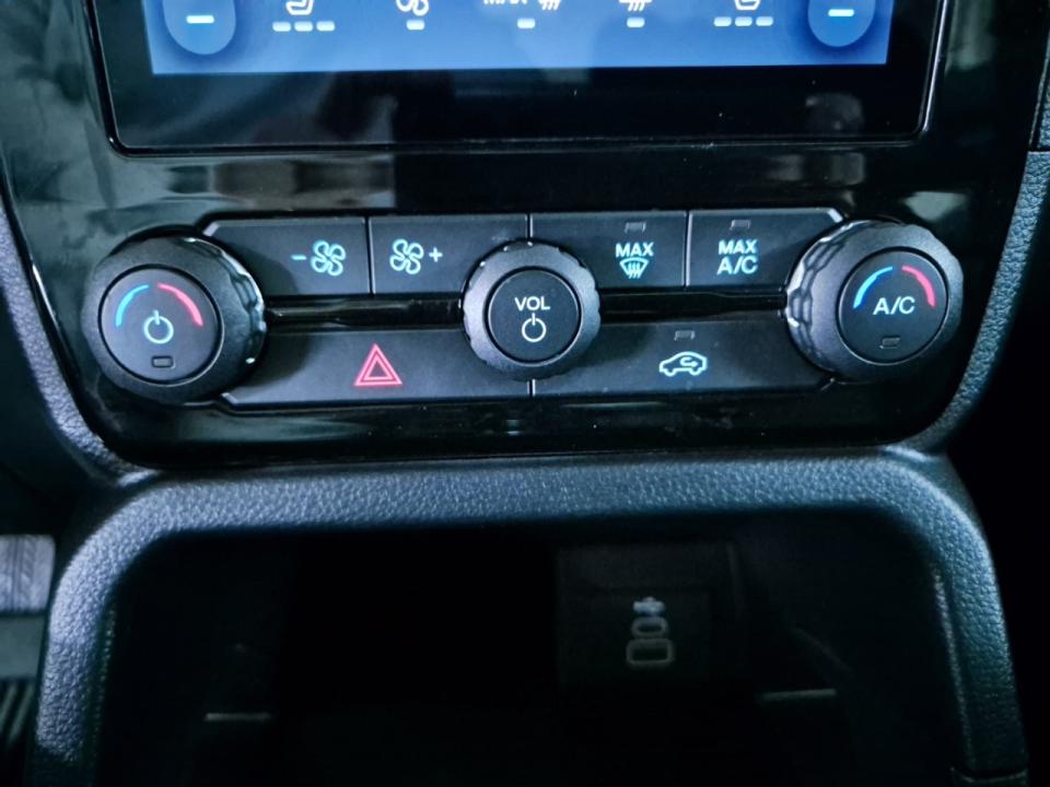 Ford Ranger 2.0 TDCi 125kW 4x4 Dob Cab. XLT Ltd S/S nuevo Barcelona