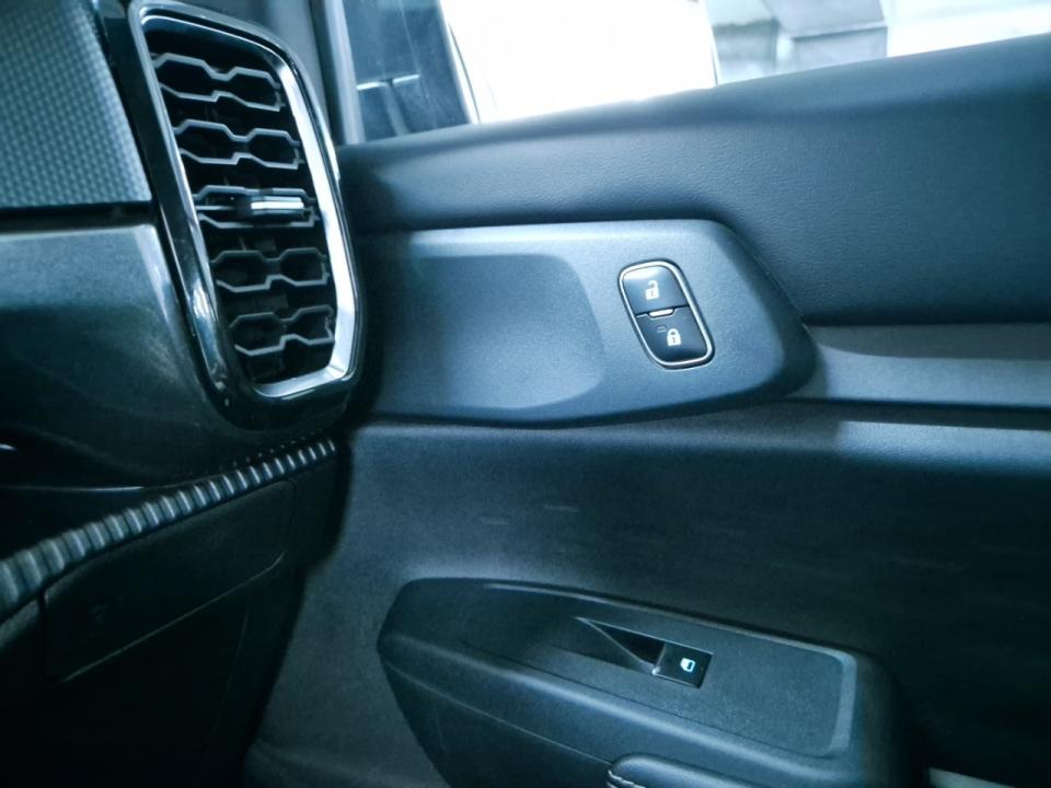 Ford Ranger 2.0 TDCi 125kW 4x4 Dob Cab. XLT Ltd S/S nuevo Barcelona
