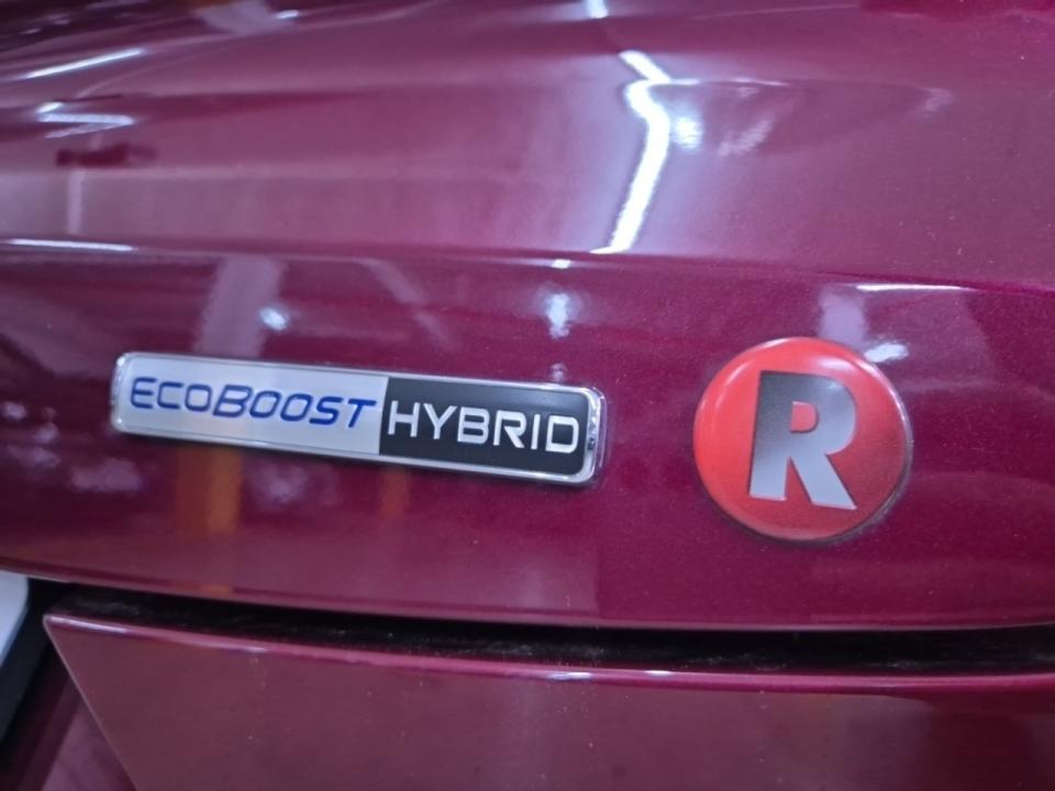 Ford Puma 1.0 EcoBoost 125cv Vivid Ruby Edit. MHEV nuevo Barcelona